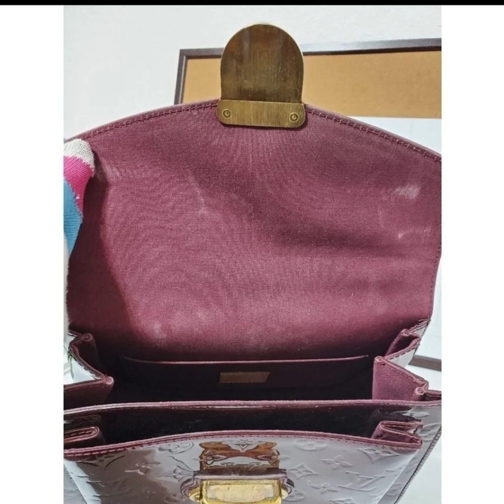 Authentic Louis Vuitton Mirada Amarante Vernis